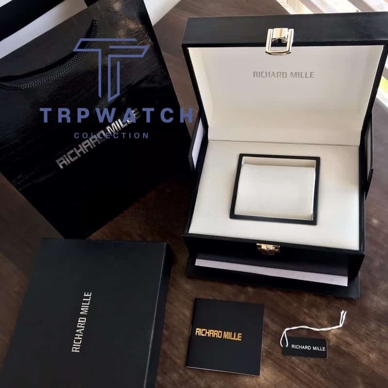 R M Original Box & Kit