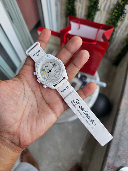 Omega Speedmaster Moonswatch white