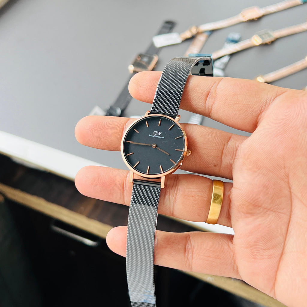 DW ROUND DIAL CLASSIC PETITE