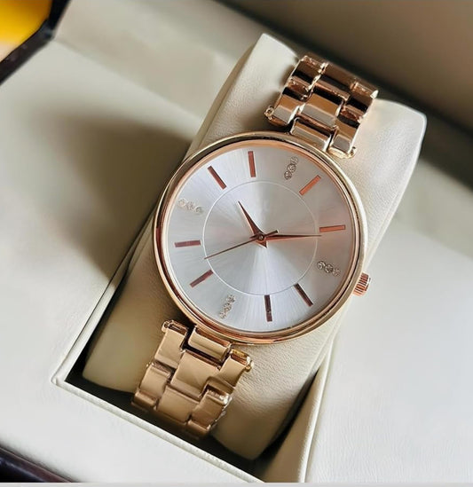 Woman white dial