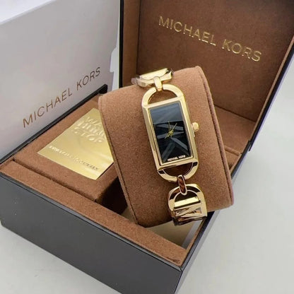 MICHAEL-KORS-7406