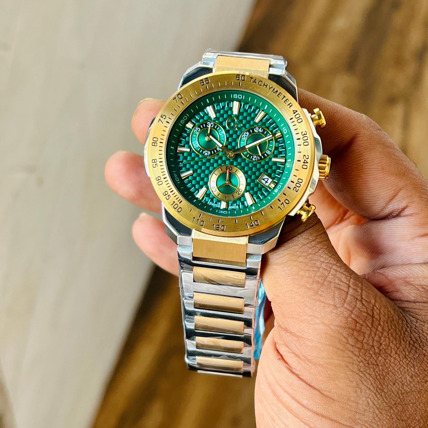 Guess Collection First Class Green Round Dial Analog Men Watch Z35002G9MF