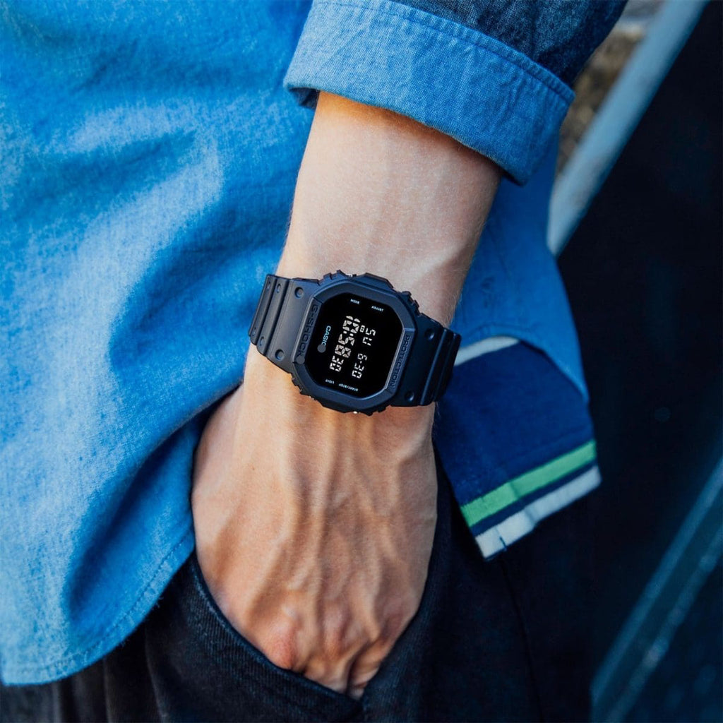 DW-5600CA-2(G-S*ock Limited Edition) MEN