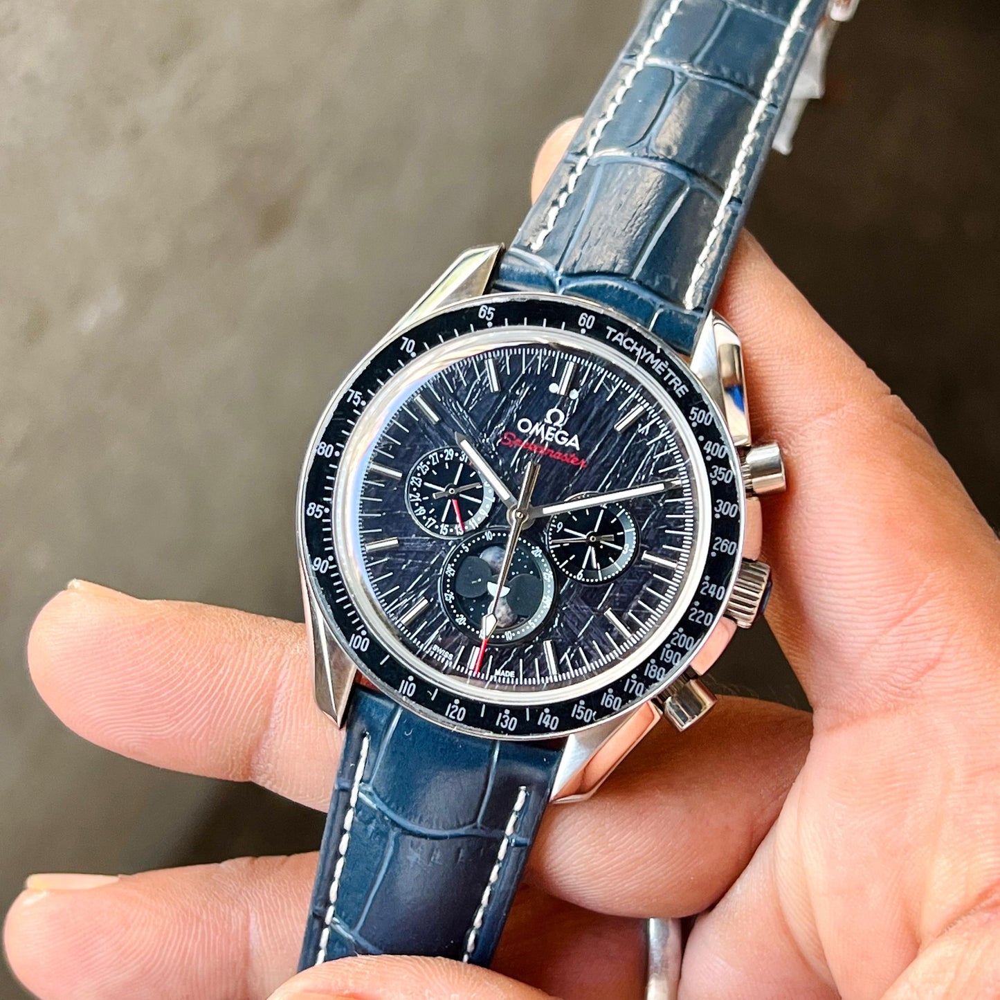 OMEGA SPEEDMASTER BEST HIGH PREMIUM QUALITY AUTOMATIC MACHINE BLUE LEATHER BELT SILVER CASE BLACK DIAL FOR HIM ALL WORKING