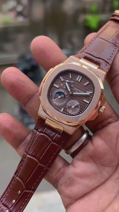Patek Philippe Nautilus Case Size:40mm - Case Material:Rose Gold - Movement:Automatic Winding